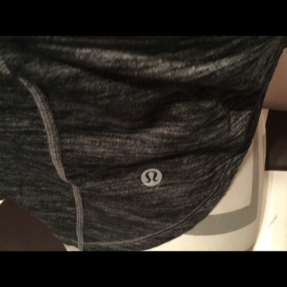 Lululemon RARE tank - Picture 4 of 4
